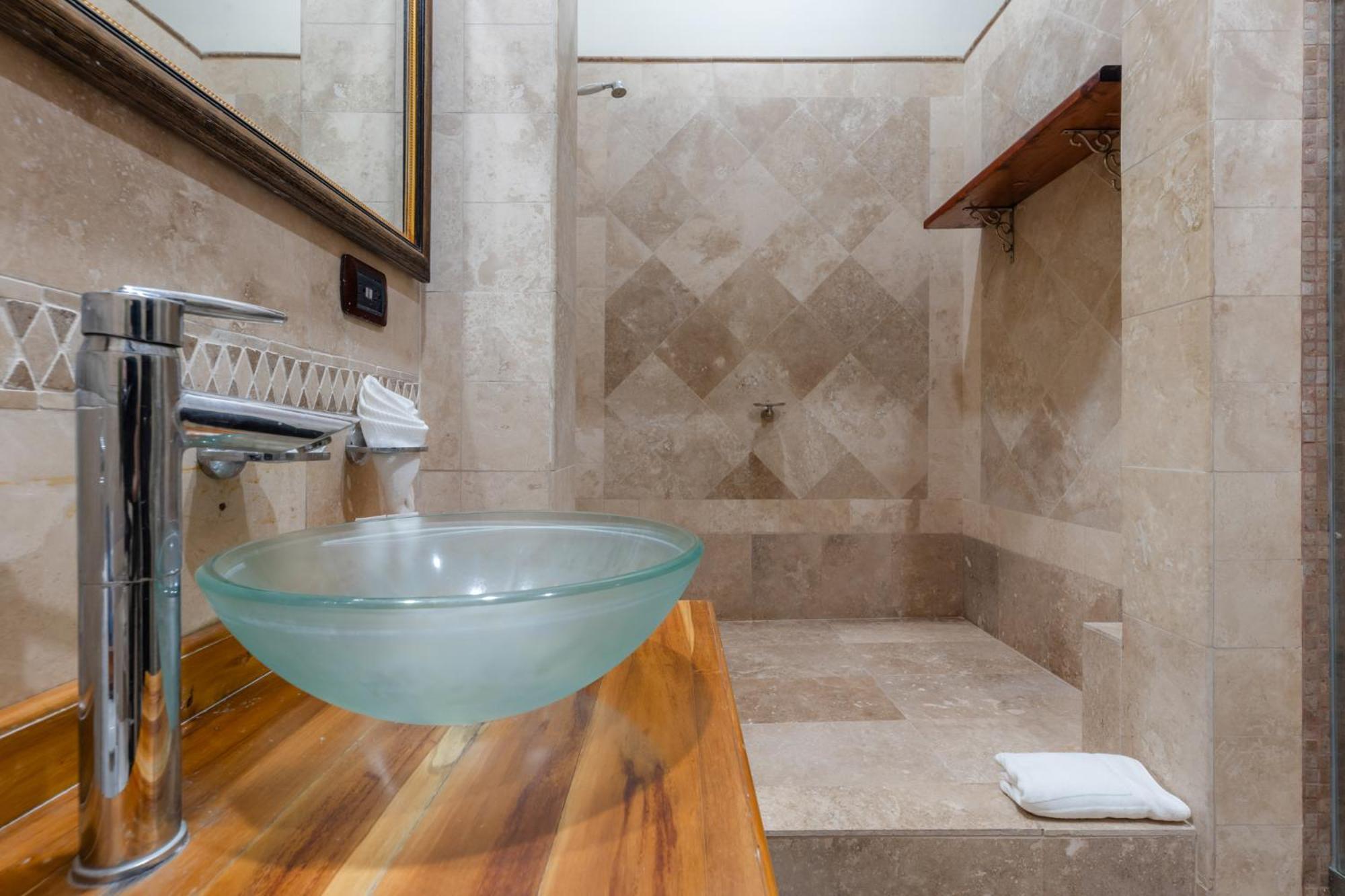 Hotel Majestad Σαν Χοσέ Εξωτερικό φωτογραφία